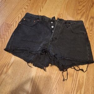levi's cut off denim shorts